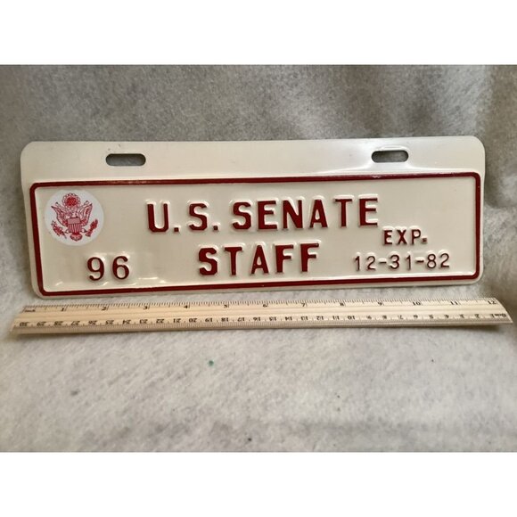 U.S. Senate Staff License Plate 1982 Expiration Date - Picture 2 of 2